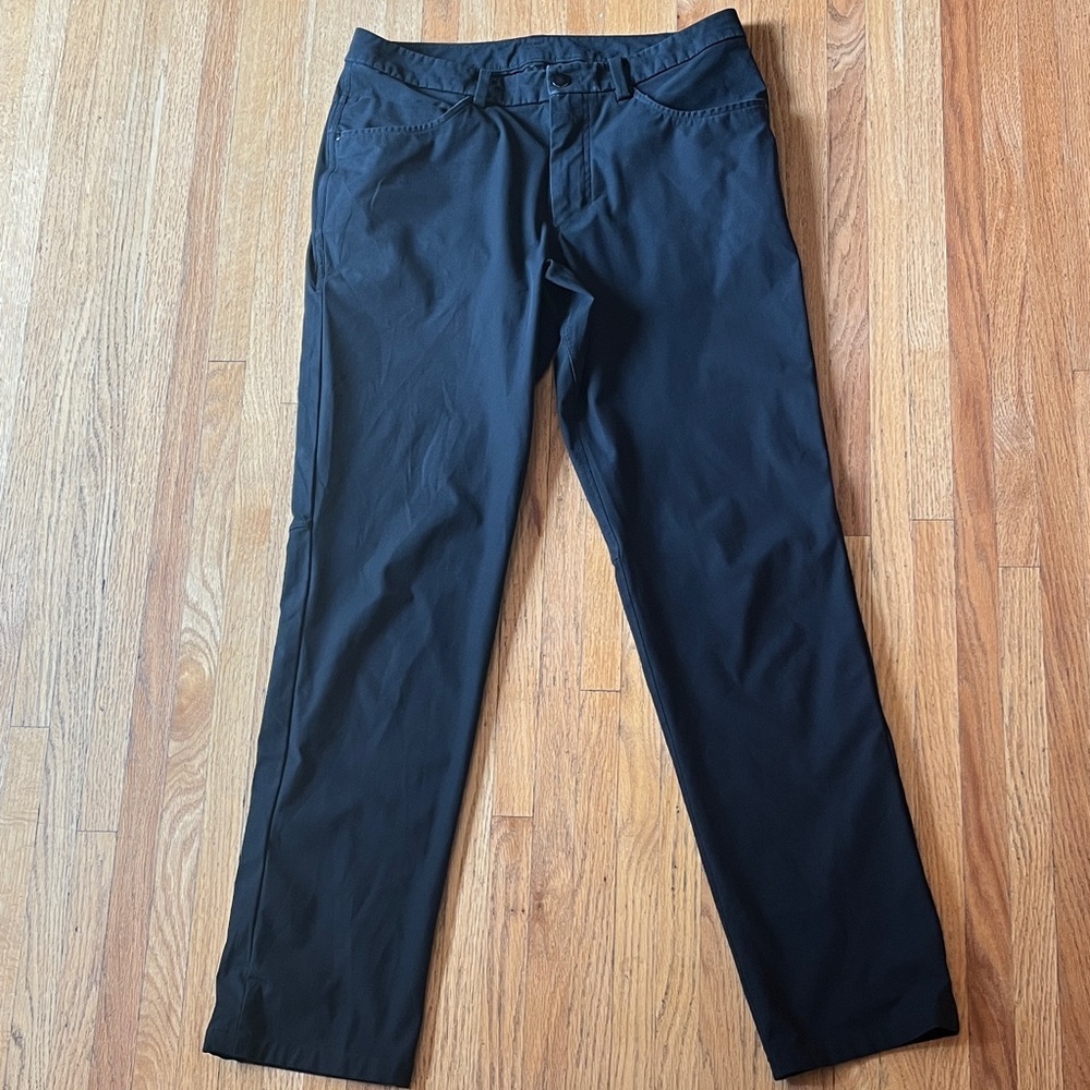 Men’s Lululemon Black Trousers